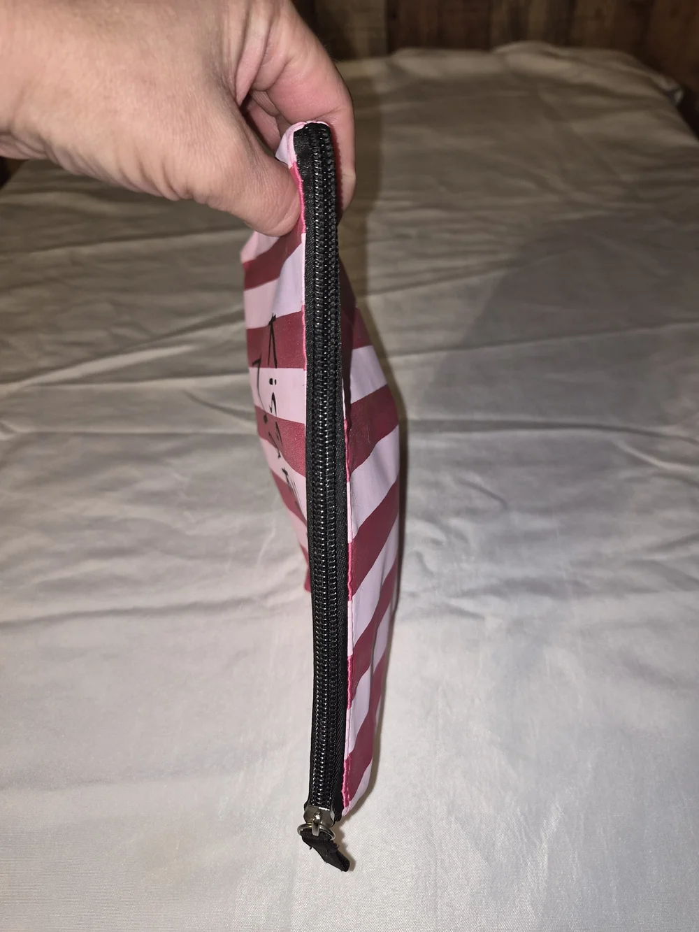 Kiss & Makeup! Pink Striped Makeup Bag
